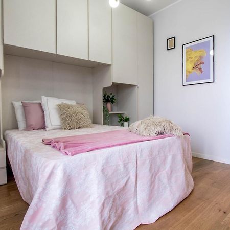 Palmanova Apartment Милано Екстериор снимка